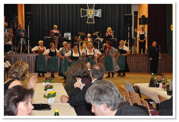OEKB Ball Tulbing 2011_Bild01.JPG
