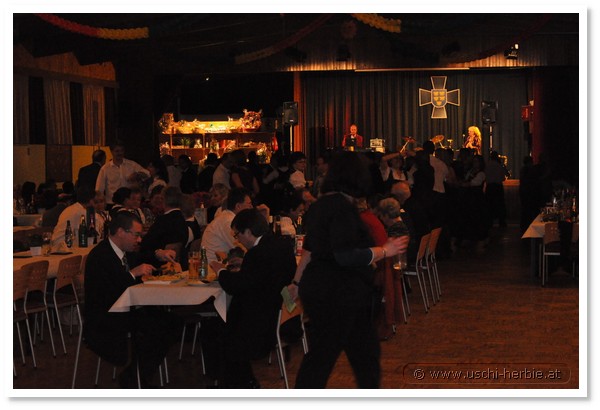 OEKB Ball Tulbing 2011_Bild27.JPG